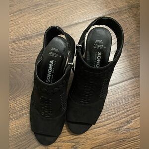 Sonoma black open toe heels size 7 black heels